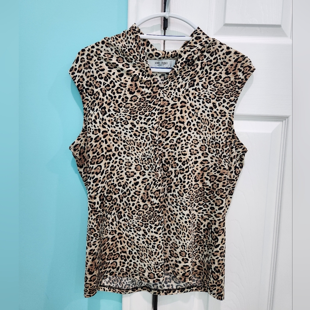 Jones Studio Leopard Print Top, Large